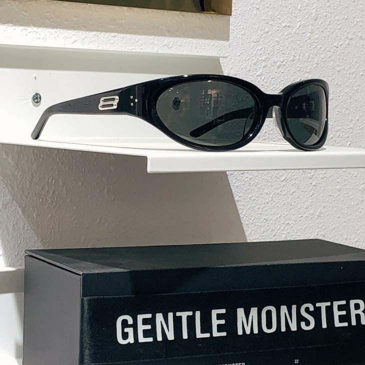 Picture of Gentle Monster Sunglasses _SKUfw65330633fw